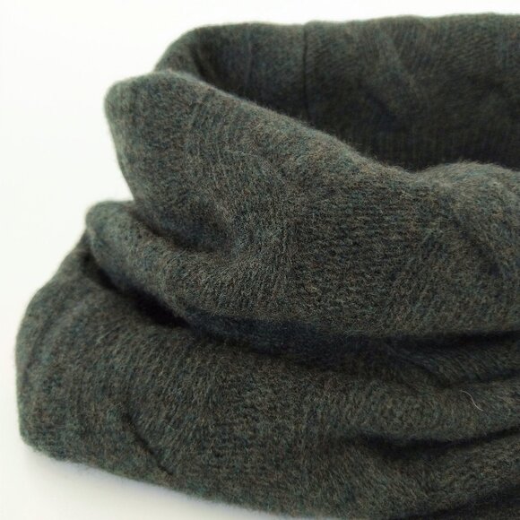 Merino Wool and Cashmere Neck Warmer - Picture 2 of 4